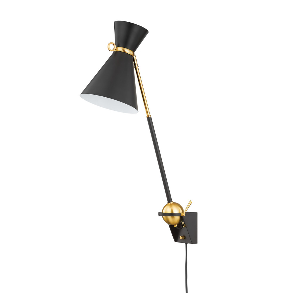 WINSTED Plug-in Sconce
